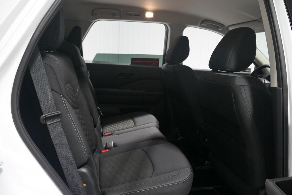 used 2025 Nissan Pathfinder car, priced at $35,000