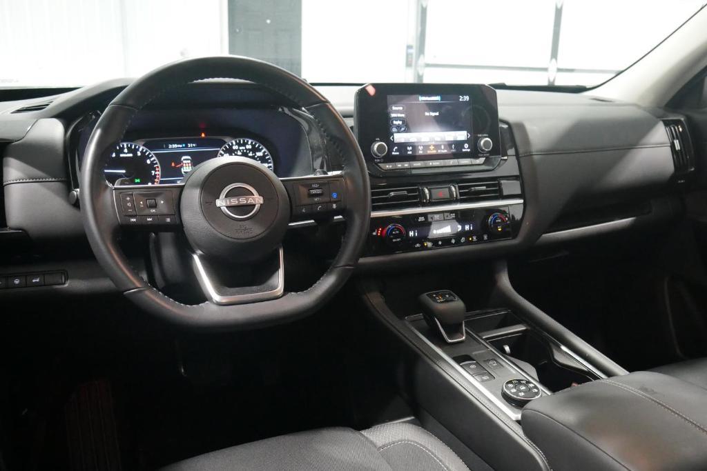 used 2025 Nissan Pathfinder car, priced at $35,000