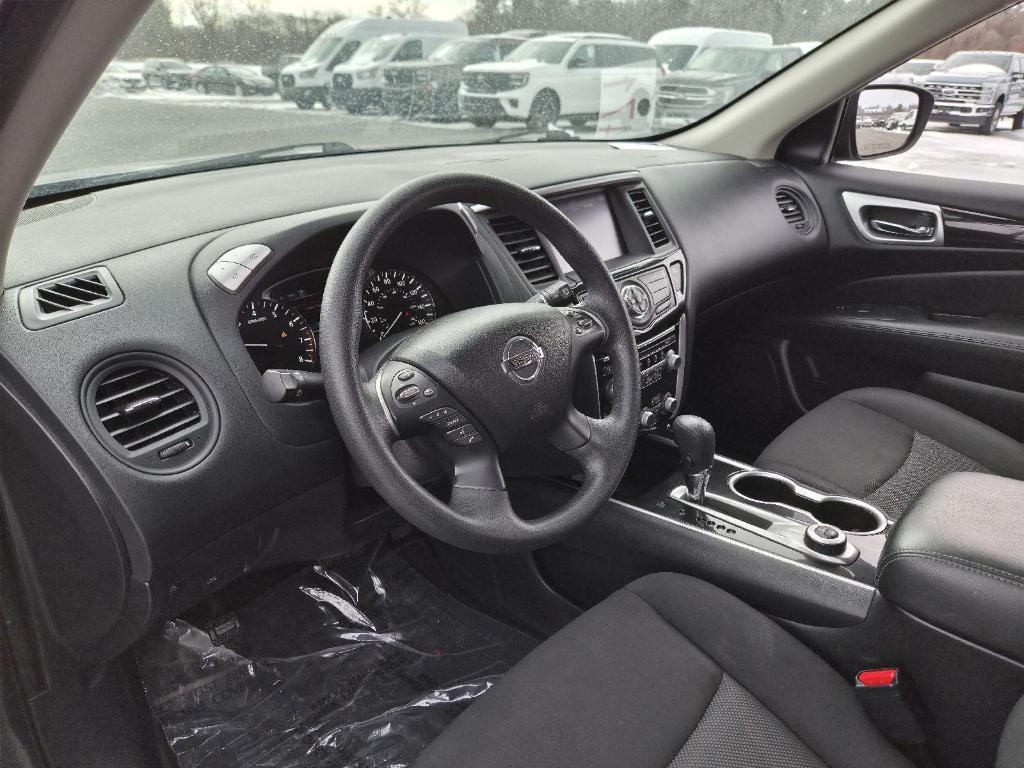 used 2020 Nissan Pathfinder car, priced at $18,000