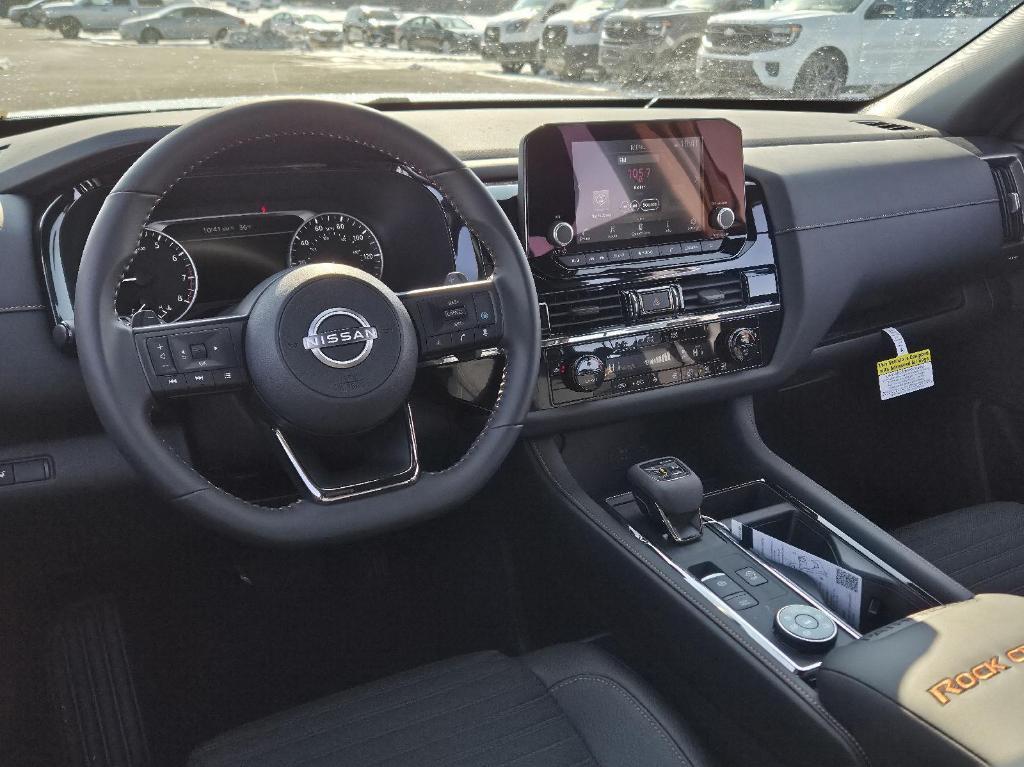 new 2025 Nissan Pathfinder car, priced at $36,861