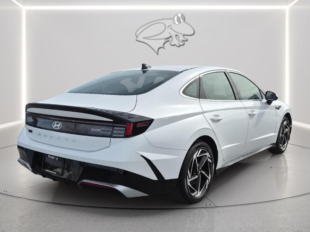 used 2026 Hyundai Sonata car, priced at $25,000
