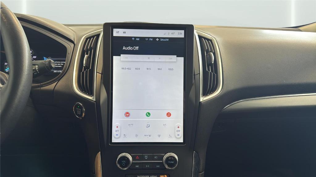 used 2024 Ford Edge car, priced at $25,500