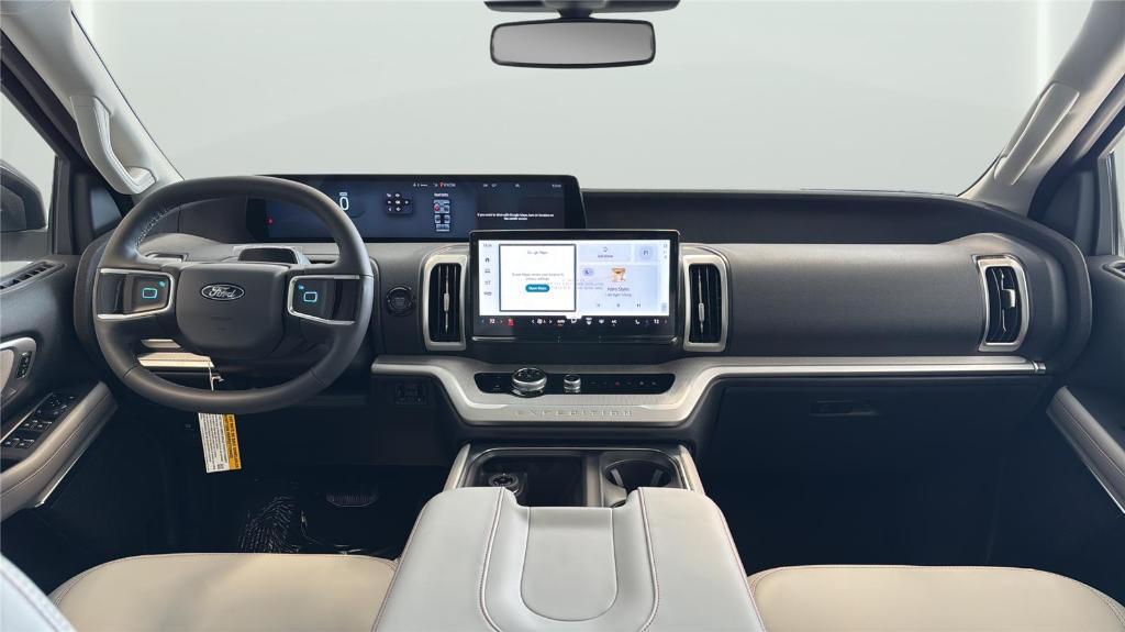 new 2025 Ford Expedition car, priced at $69,687