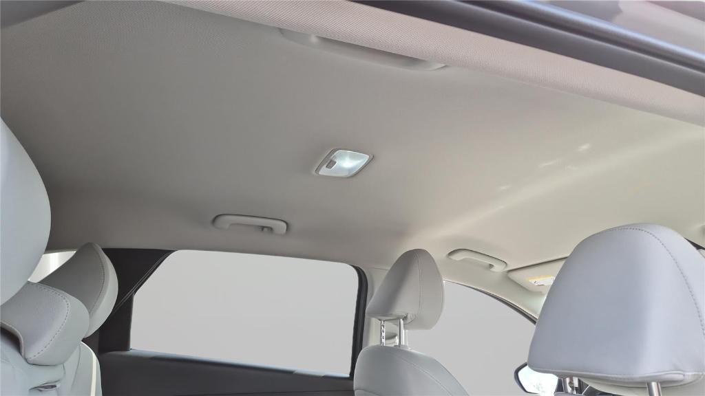 used 2026 Hyundai Tucson car, priced at $28,000