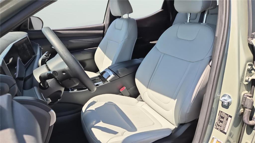 used 2026 Hyundai SANTA CRUZ car, priced at $30,000