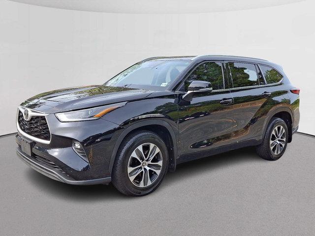 used 2021 Toyota Highlander car, priced at $27,224