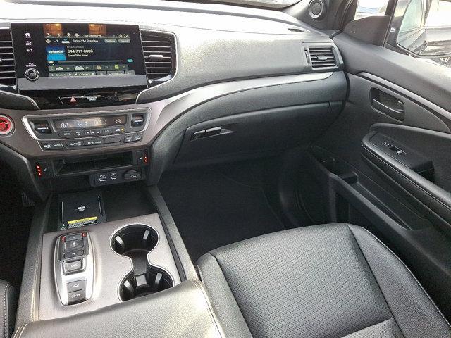 used 2025 Honda Passport car, priced at $35,995