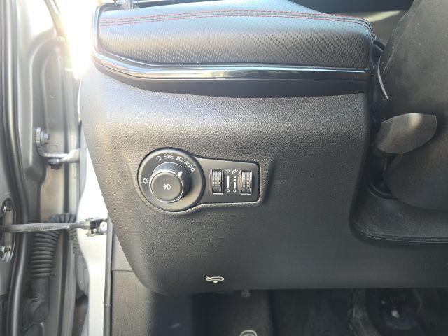 used 2022 Jeep Compass car, priced at $22,906