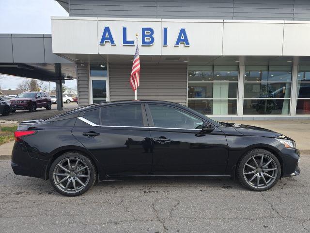 used 2021 Nissan Altima car, priced at $15,975