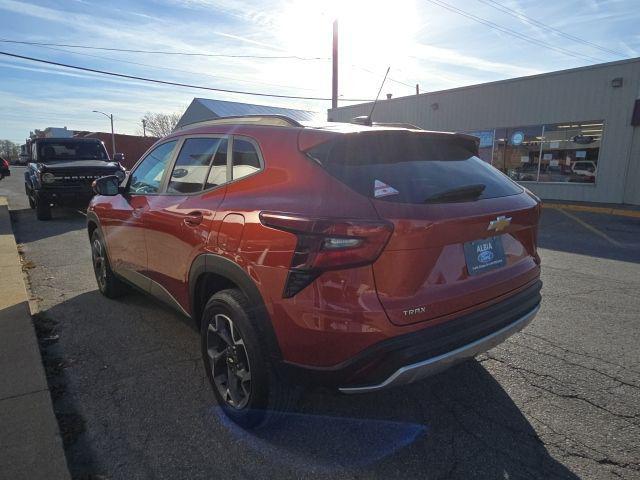 used 2024 Chevrolet Trax car, priced at $20,856