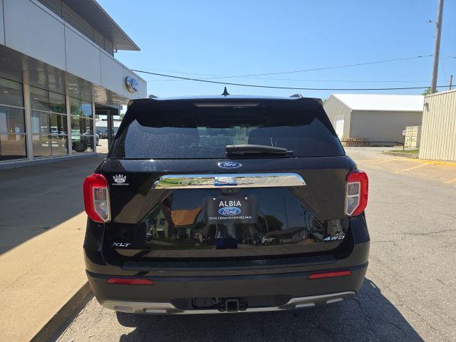 used 2023 Ford Explorer car