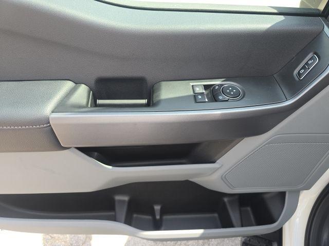 new 2025 Ford F-350 car, priced at $50,326