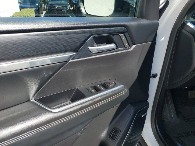 used 2025 GMC Acadia car, priced at $31,982