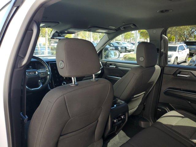 used 2025 GMC Acadia car, priced at $31,982