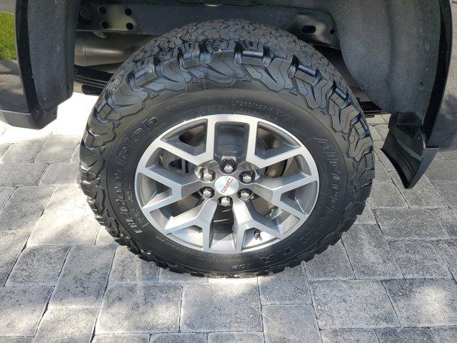 used 2021 GMC Canyon car, priced at $28,214