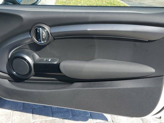 used 2023 MINI Hardtop car, priced at $23,927