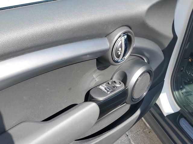 used 2023 MINI Hardtop car, priced at $23,927