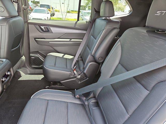 new 2026 Buick Enclave car, priced at $50,957