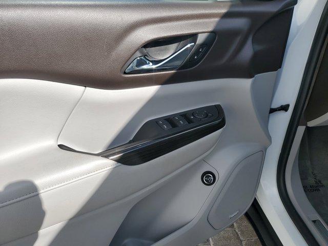 used 2018 GMC Acadia car, priced at $21,233