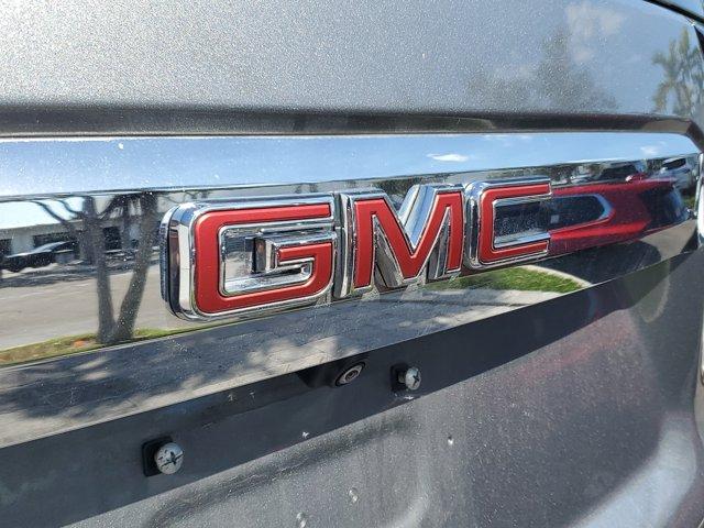 used 2022 GMC Yukon XL car, priced at $46,875