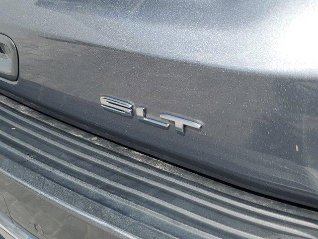 used 2022 GMC Yukon XL car, priced at $46,875