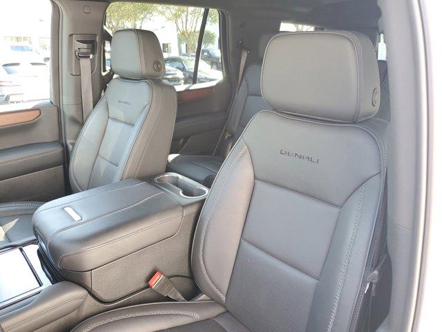 used 2025 GMC Yukon car, priced at $71,345