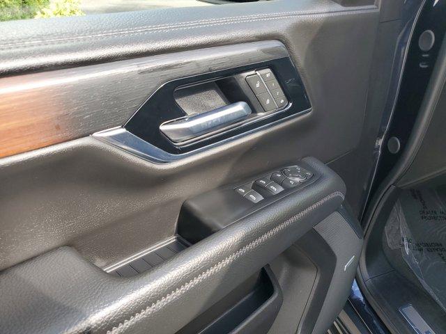 used 2025 GMC Yukon XL car, priced at $72,495