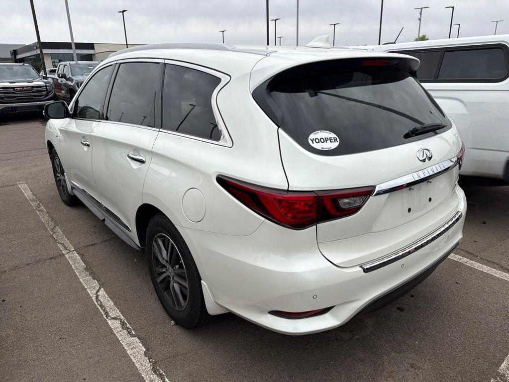 used 2018 INFINITI QX60 car, priced at $17,900