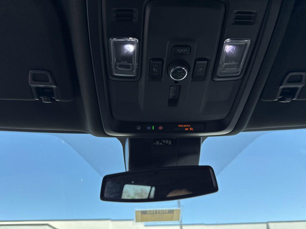 used 2025 GMC Yukon car, priced at $68,500