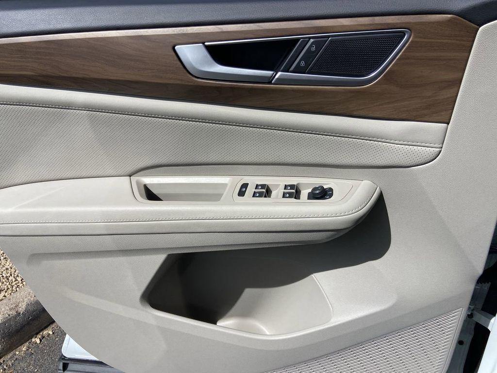 used 2025 Volkswagen Atlas car, priced at $31,939