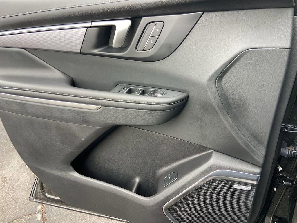 used 2025 Buick Enclave car, priced at $35,789