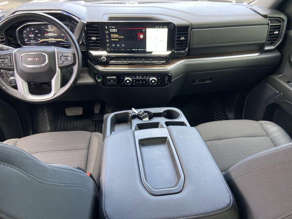 used 2025 GMC Sierra 1500 car, priced at $46,600