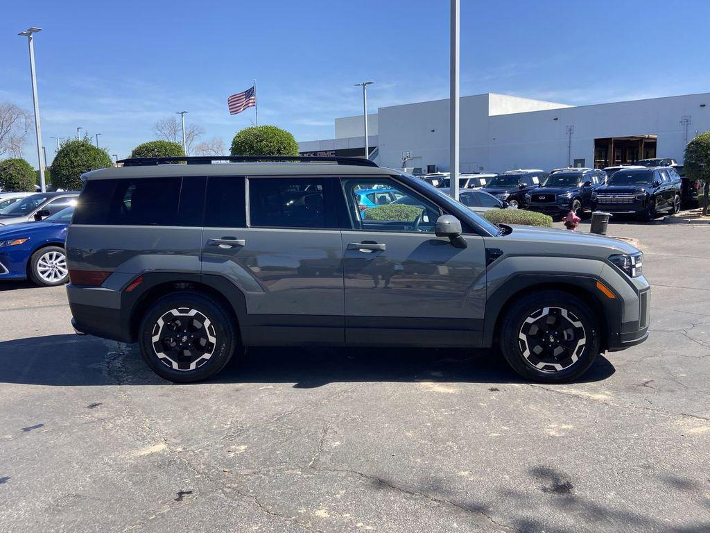used 2025 Hyundai Santa Fe car, priced at $27,500