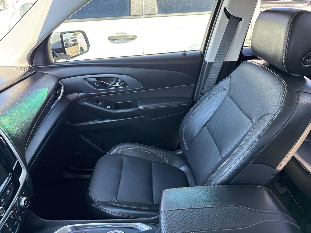 used 2020 Chevrolet Traverse car, priced at $24,995
