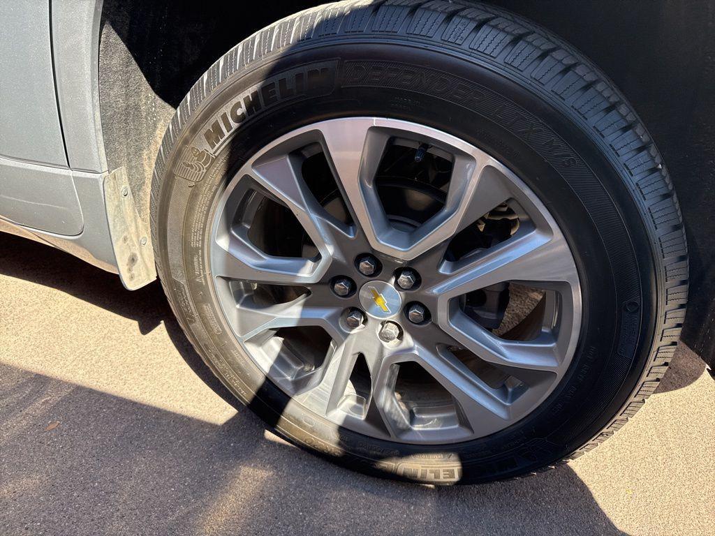 used 2020 Chevrolet Traverse car, priced at $24,995