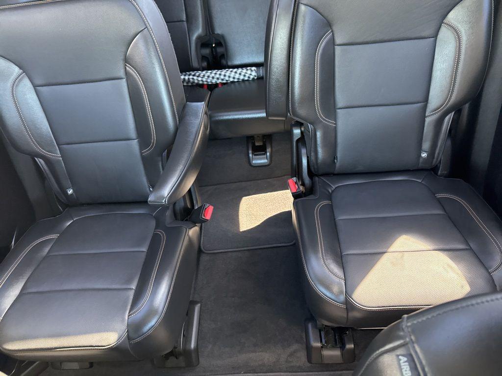 used 2020 Chevrolet Traverse car, priced at $24,995