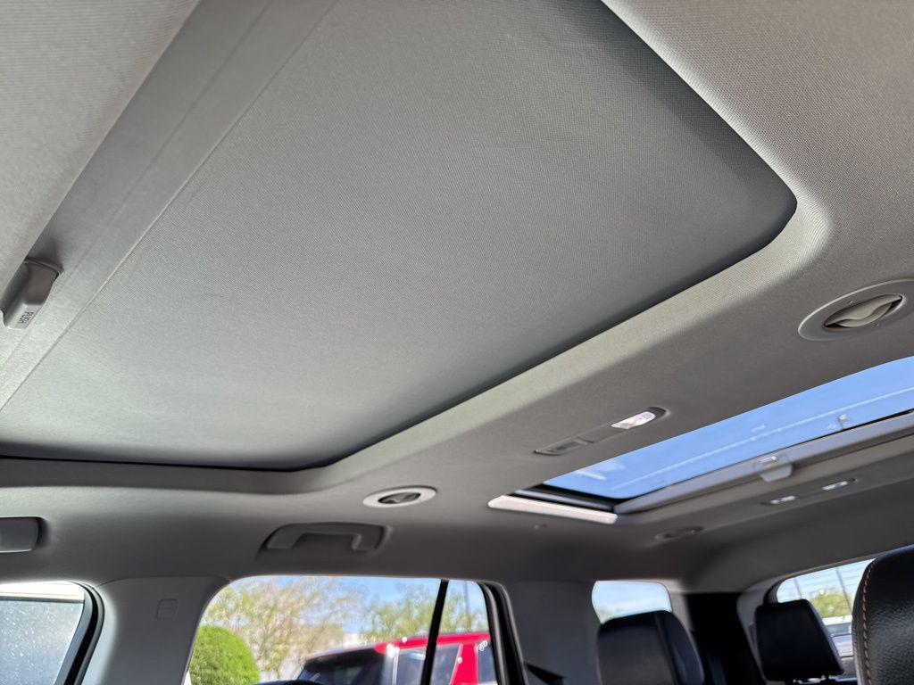 used 2020 Chevrolet Traverse car, priced at $24,995