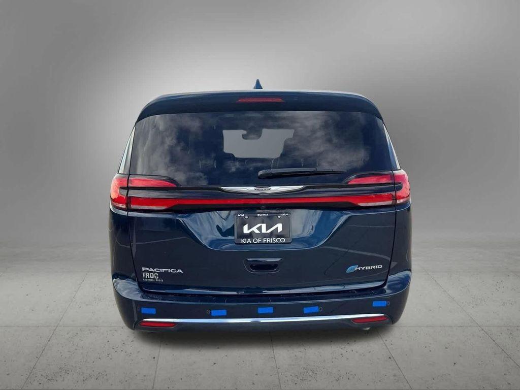 used 2022 Chrysler Pacifica Hybrid car, priced at $28,394