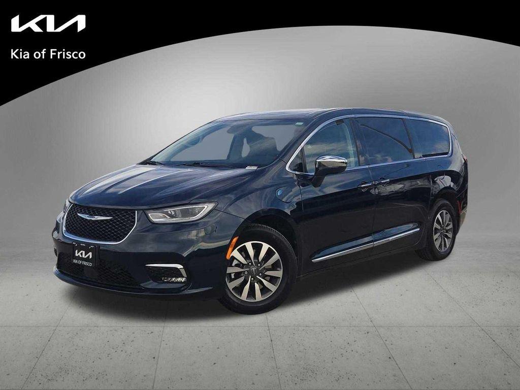 used 2022 Chrysler Pacifica Hybrid car, priced at $28,394