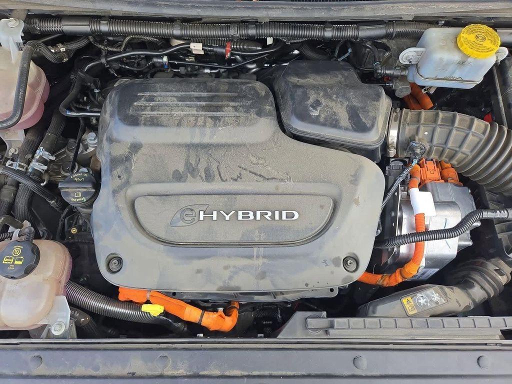 used 2022 Chrysler Pacifica Hybrid car, priced at $28,394