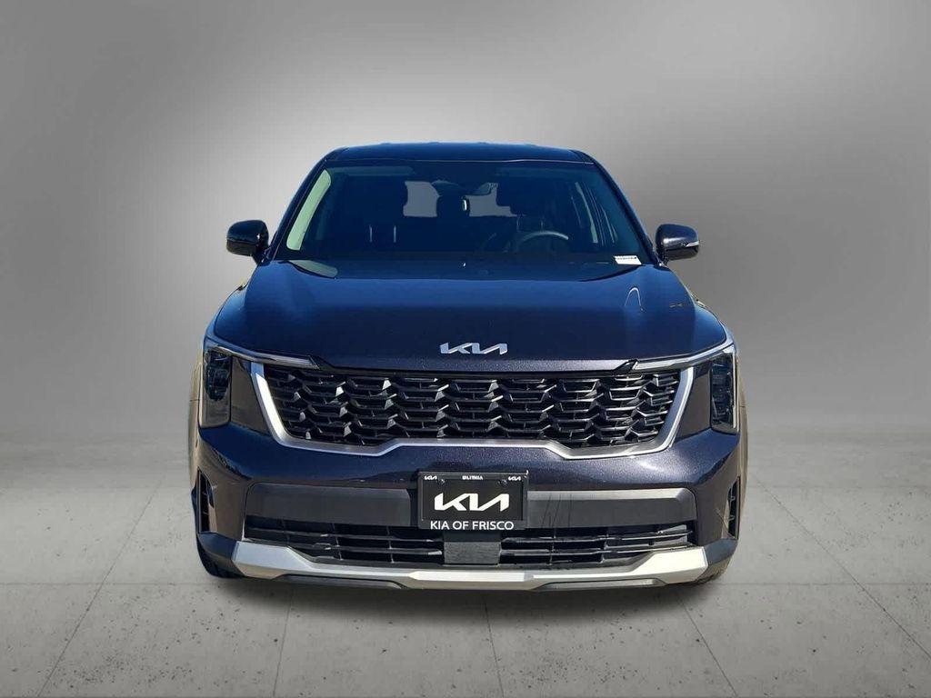 used 2025 Kia Sorento car, priced at $27,694