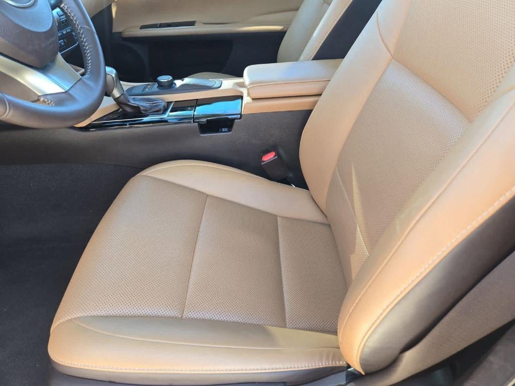 used 2017 Lexus ES 350 car, priced at $23,791
