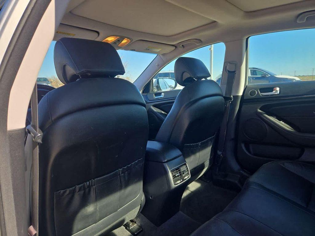 used 2016 Kia Cadenza car, priced at $6,796