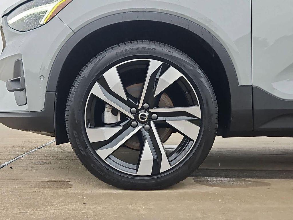 used 2024 Volvo XC40 car, priced at $30,999