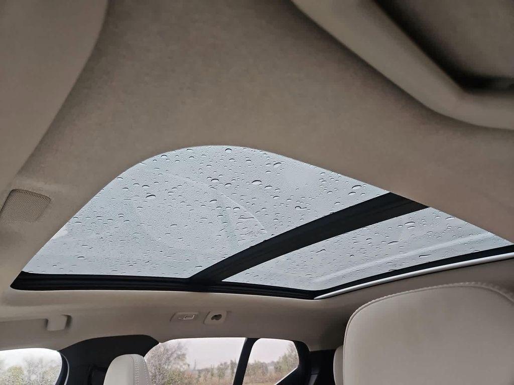 used 2024 Volvo XC40 car, priced at $30,999