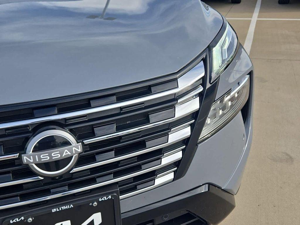 used 2024 Nissan Rogue car, priced at $32,694