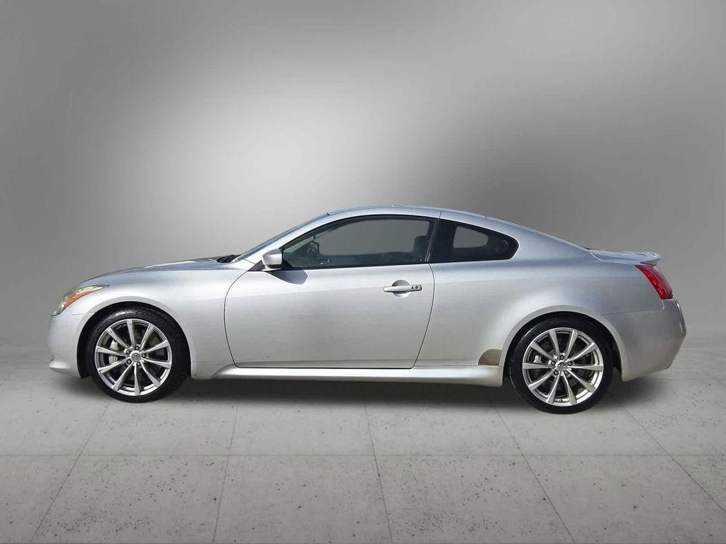 used 2010 INFINITI G37 car, priced at $9,792
