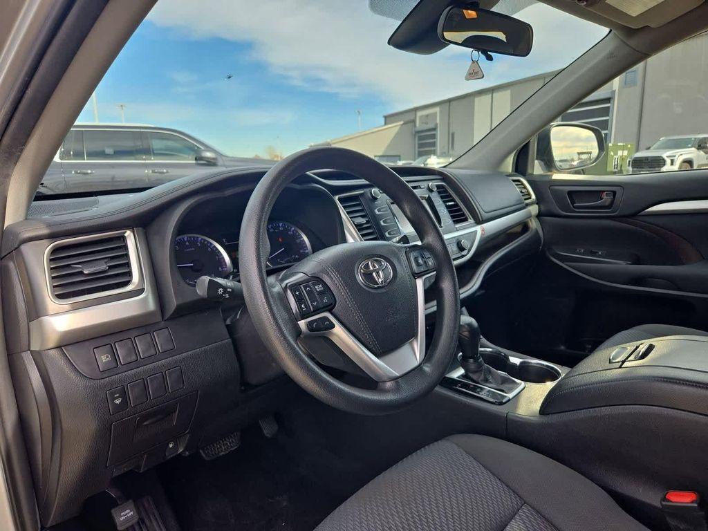 used 2019 Toyota Highlander car, priced at $17,994