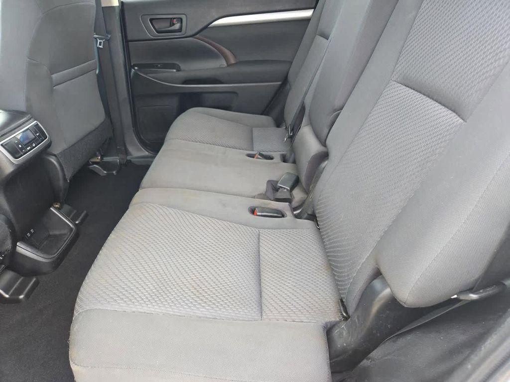 used 2019 Toyota Highlander car, priced at $17,994