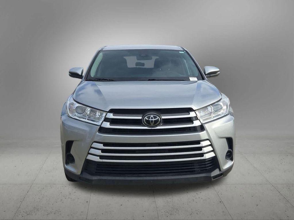 used 2019 Toyota Highlander car, priced at $17,994